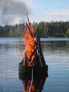 Rankka sade tai tuuli voi estää kokon sytyttämisen - toivon mukaan sää on sopiva!